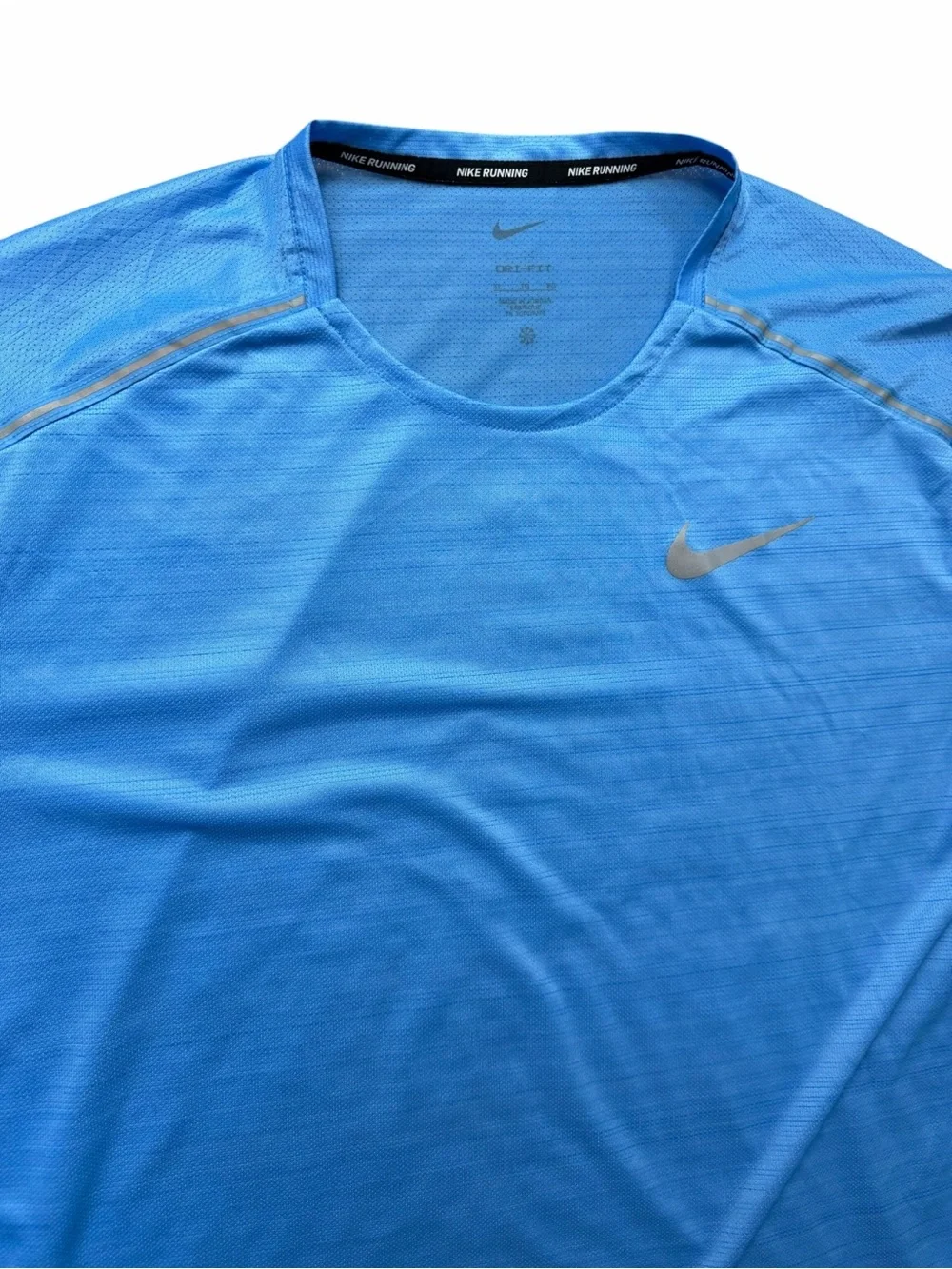 Nike Men’s XL Blue Short Sleeve Performance Running Shirt